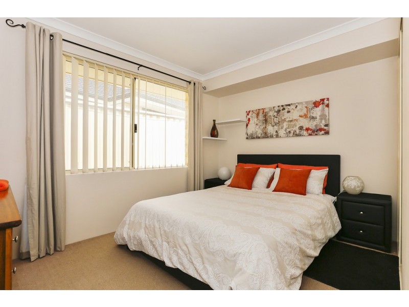 35 Feakle Bend, Ridgewood WA 6030