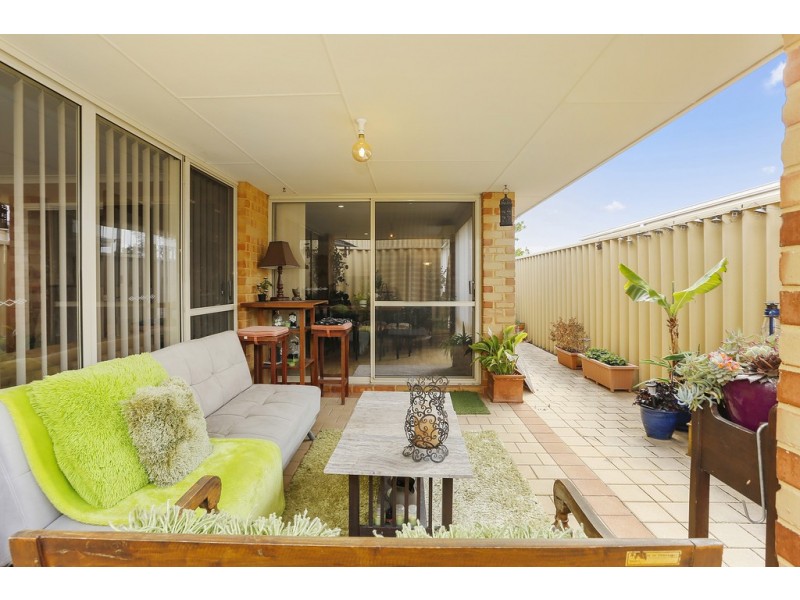 35 Feakle Bend, Ridgewood WA 6030