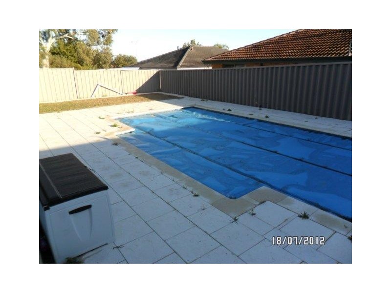 11 Stokes Retreat, Clarkson WA 6030