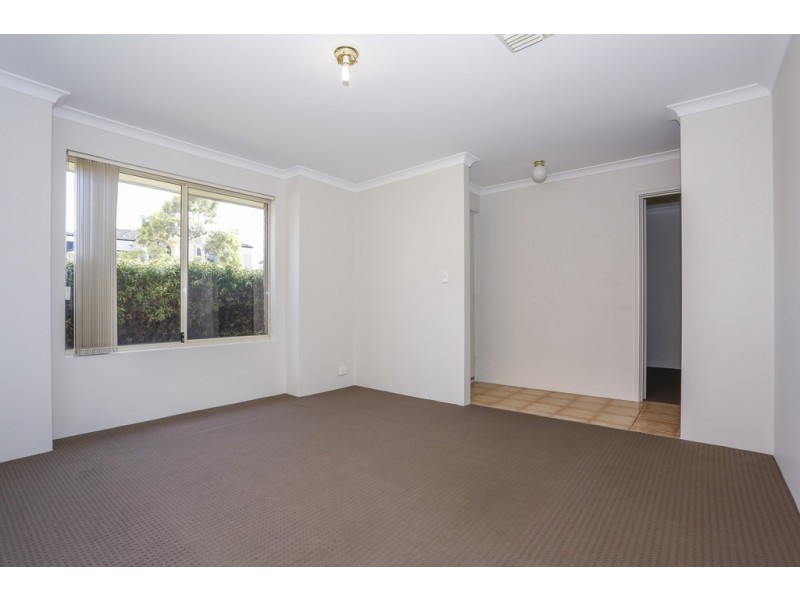 16 Bronzewing Loop, Wembley WA 6014