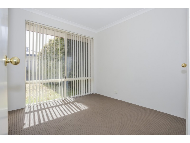 16 Bronzewing Loop, Wembley WA 6014