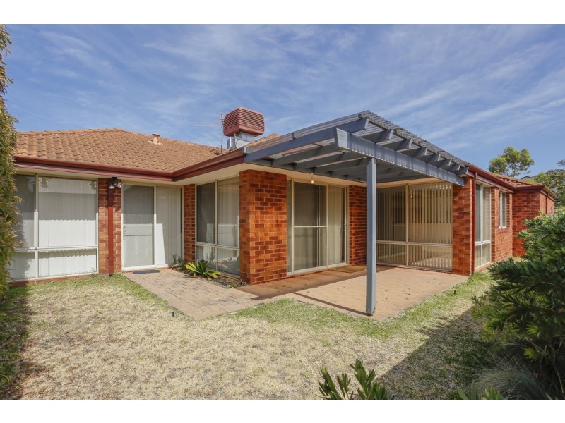 16 Bronzewing Loop, Wembley WA 6014