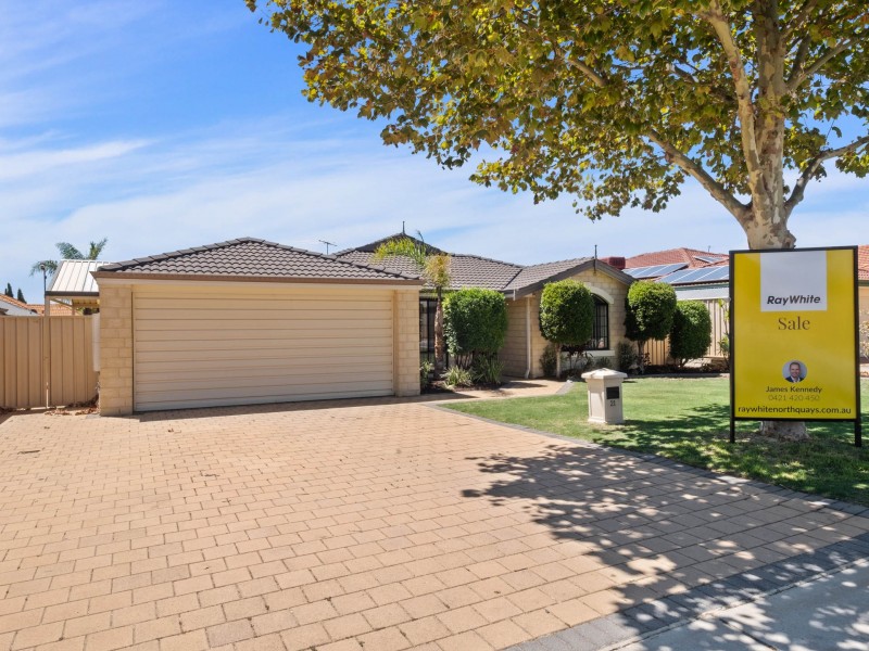 21 Evandale Road, Darch WA 6065