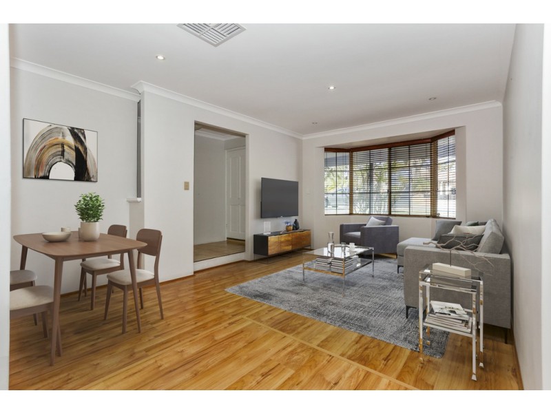 218 Summerlakes Parade, Ballajura WA 6066