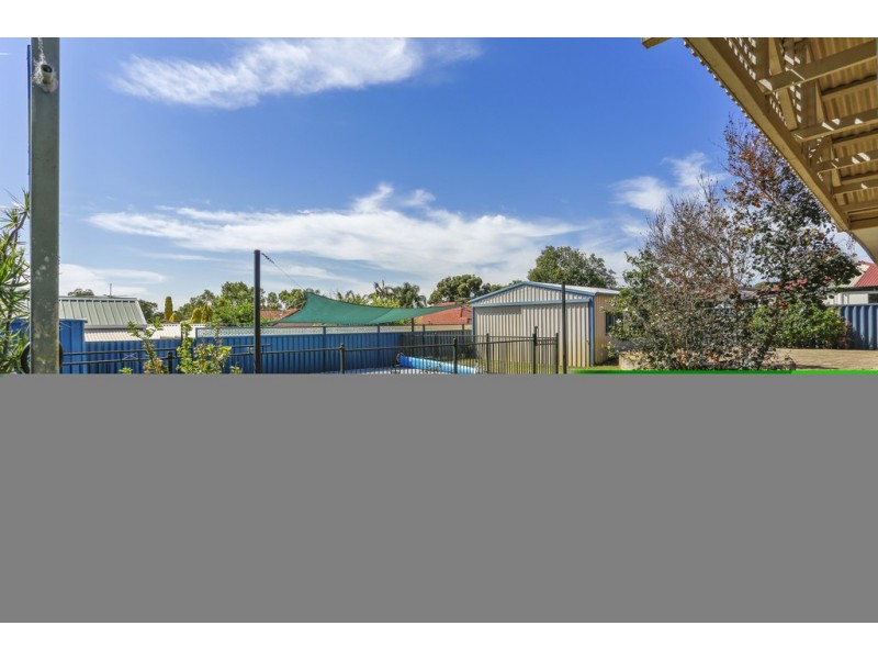 218 Summerlakes Parade, Ballajura WA 6066