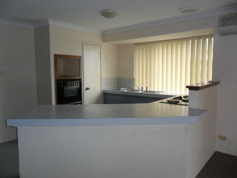 10 Fleetwood Circuit, Woodvale WA 6026