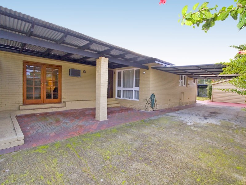 53 Golders Way, Girrawheen WA 6064