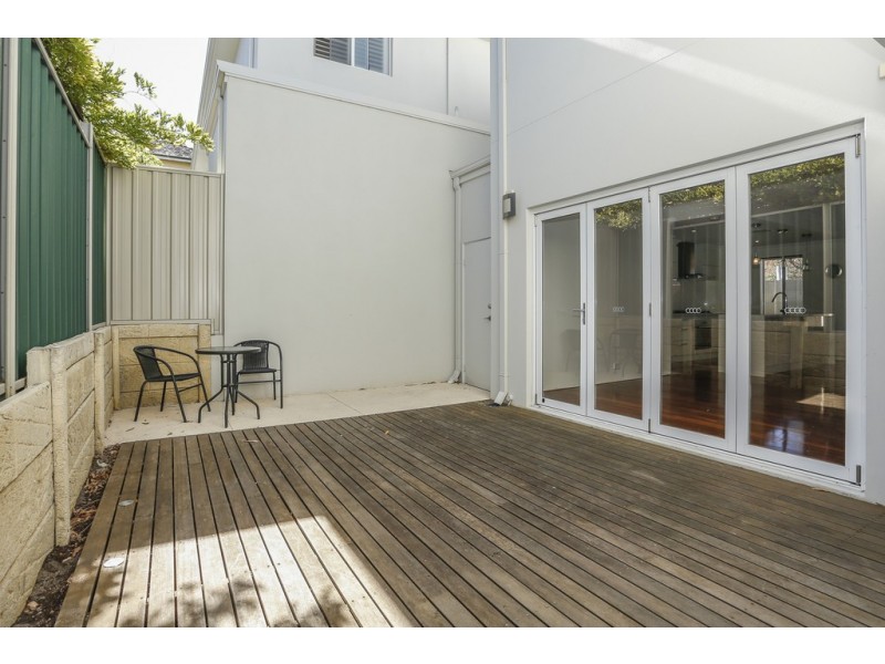 31 Carlton Street, West Leederville WA 6007