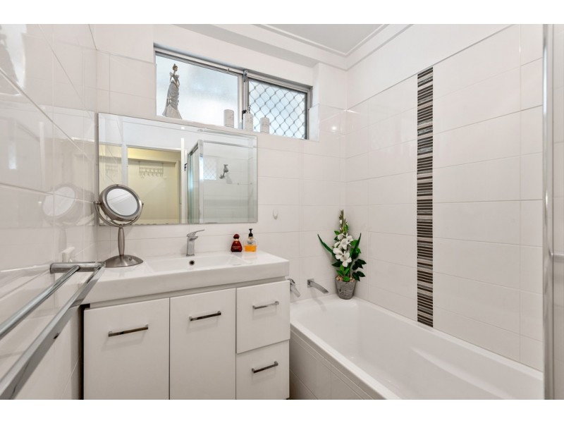 4 Portree Way, Duncraig WA 6023