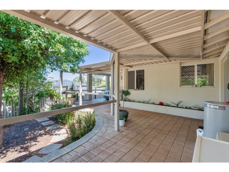 4 Portree Way, Duncraig WA 6023