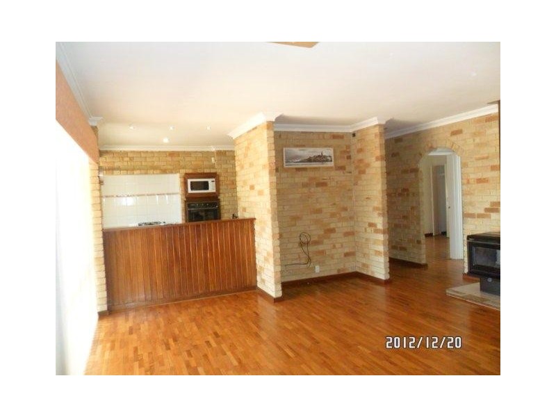 7 FUCHSIA CLOSE, Dianella WA 6059