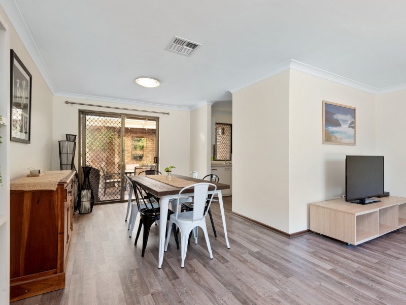 49 Twickenham Drive, Kingsley WA 6026