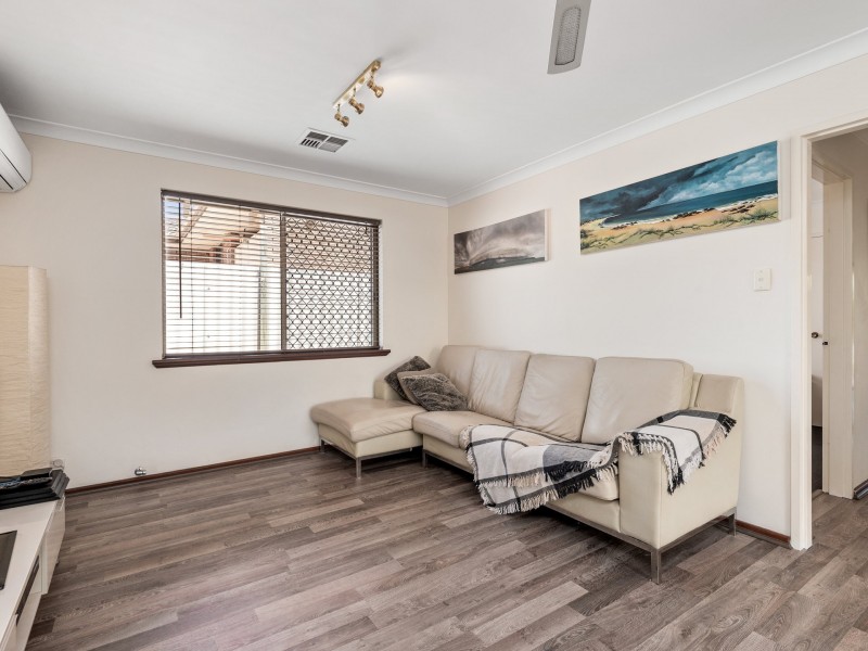 49 Twickenham Drive, Kingsley WA 6026