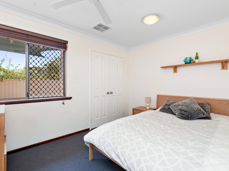 49 Twickenham Drive, Kingsley WA 6026