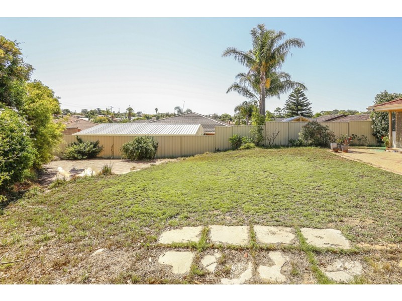 21 Hayfield Way, Duncraig WA 6023