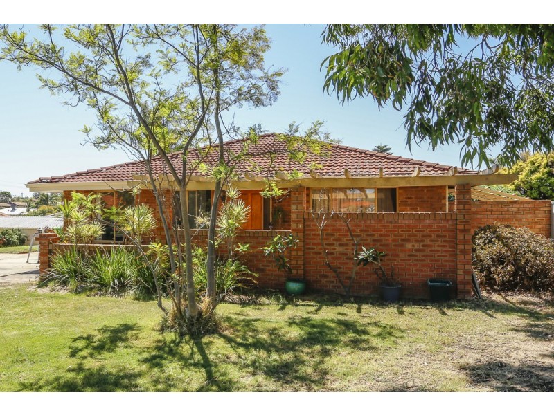 21 Hayfield Way, Duncraig WA 6023