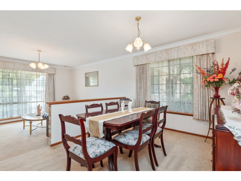 10 Dalton Crescent, Kingsley WA 6026