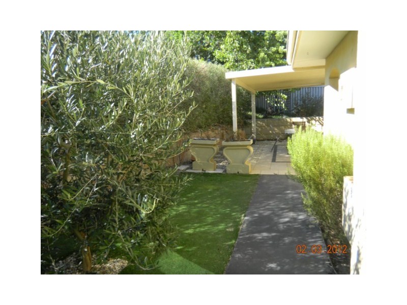 39 MALABAR CRESCENT, Craigie WA 6025