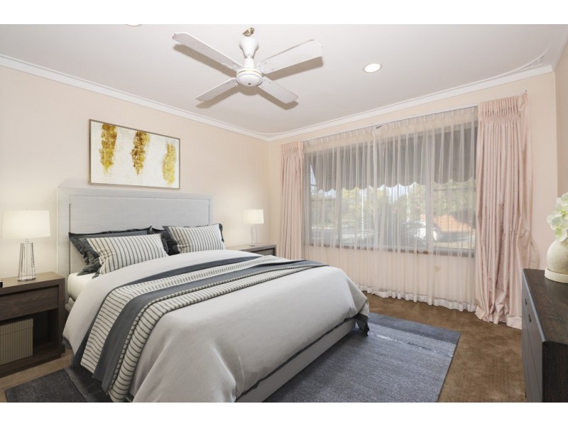 5 Manton Court, Hamersley WA 6022