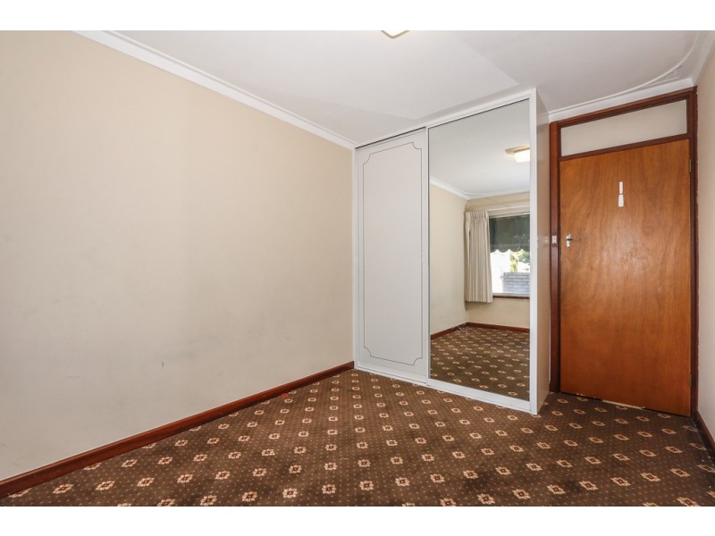 5 Manton Court, Hamersley WA 6022