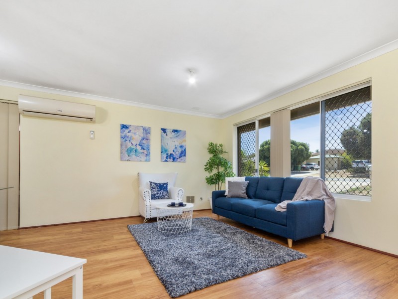 96 Azelia Street, Alexander Heights WA 6064