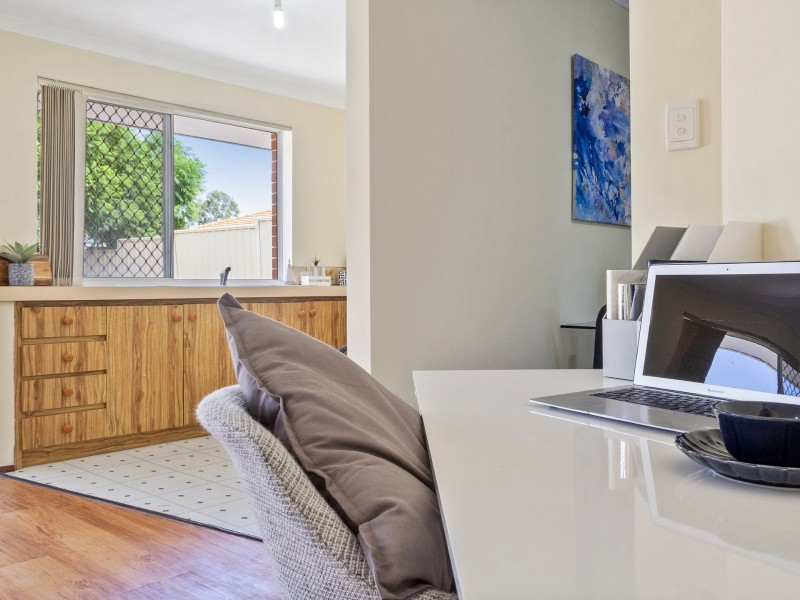 96 Azelia Street, Alexander Heights WA 6064