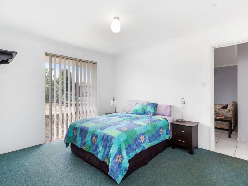 87 Creaney Drive, Kingsley WA 6026