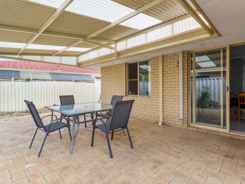 87 Creaney Drive, Kingsley WA 6026