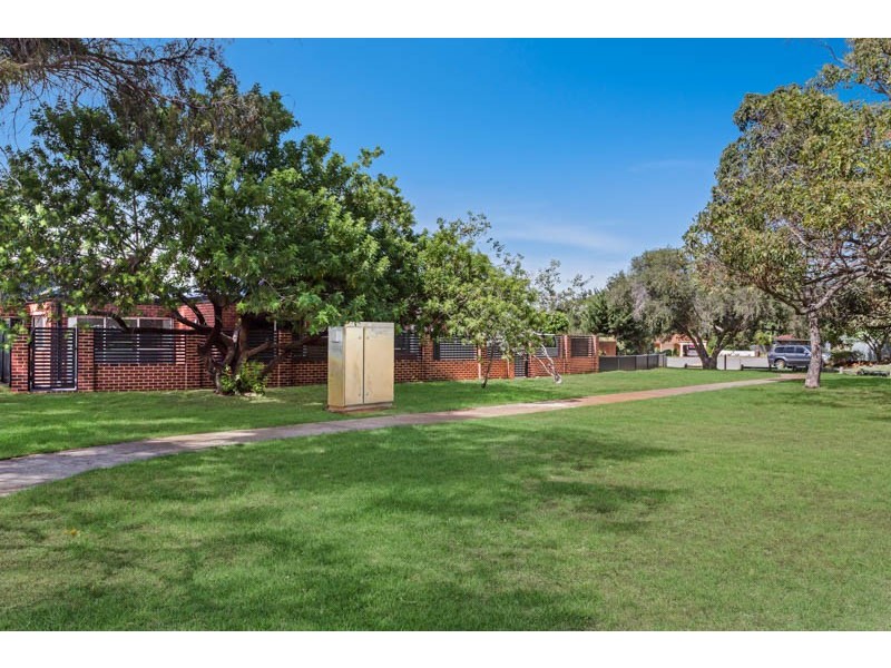 7c Becton Court, Kingsley WA 6026