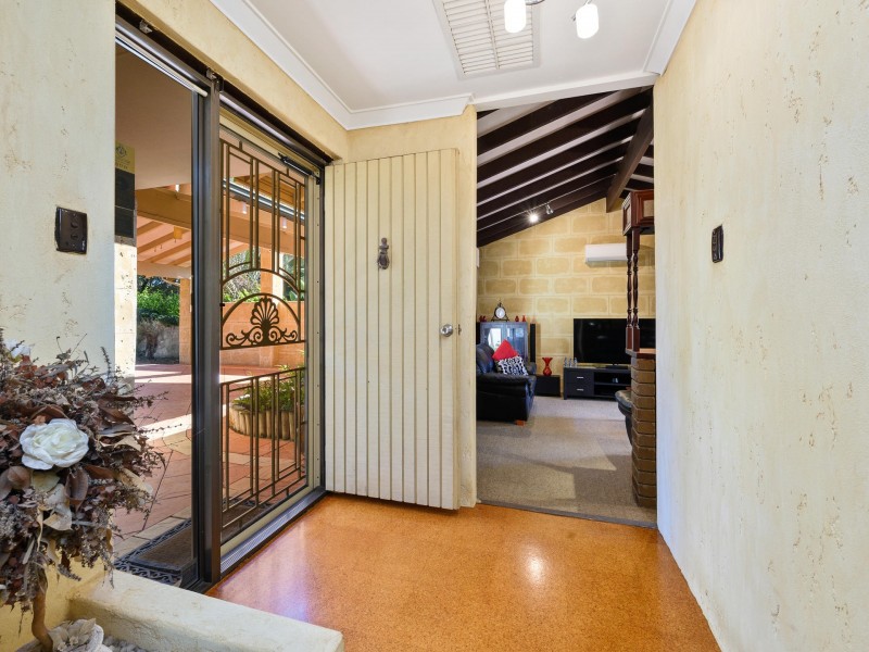 34 Cobradah Way, Kingsley WA 6026