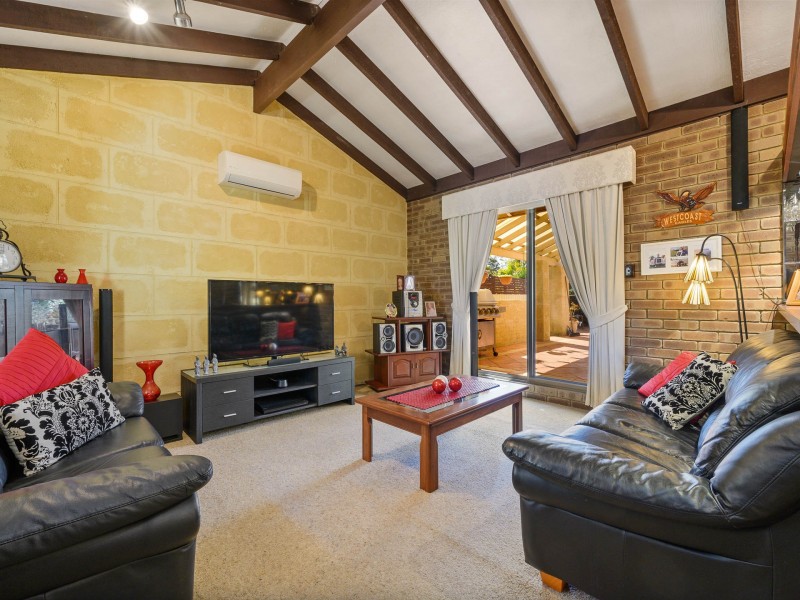 34 Cobradah Way, Kingsley WA 6026