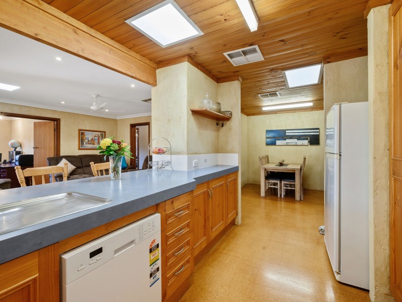 34 Cobradah Way, Kingsley WA 6026