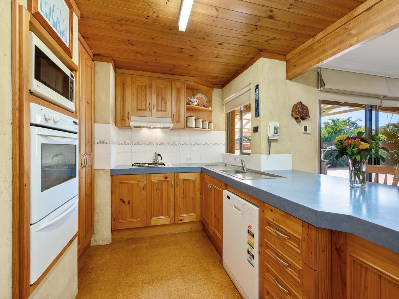 34 Cobradah Way, Kingsley WA 6026