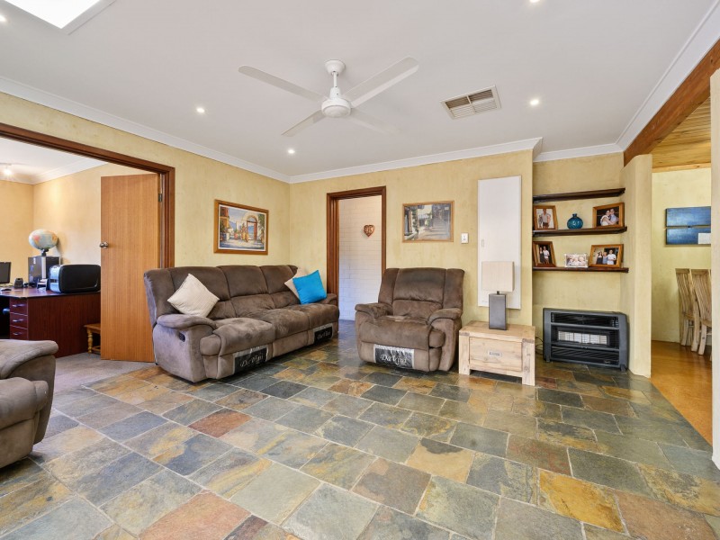 34 Cobradah Way, Kingsley WA 6026