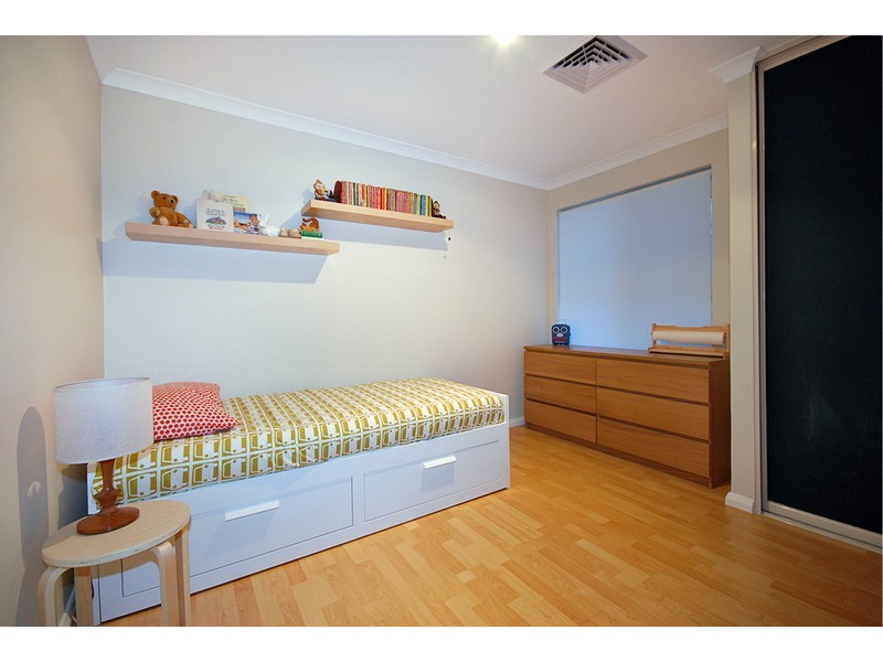 2 METROLINER DRV, Currambine WA 6028