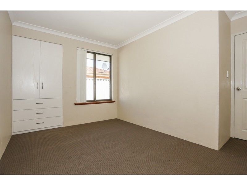 8 Tangent Court, Mullaloo WA 6027