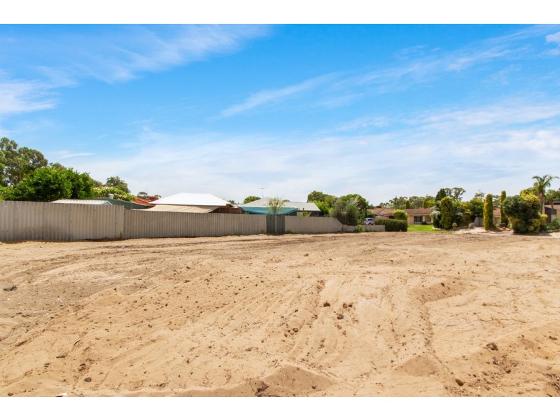 71 Wimbledon Drive, Kingsley WA 6026