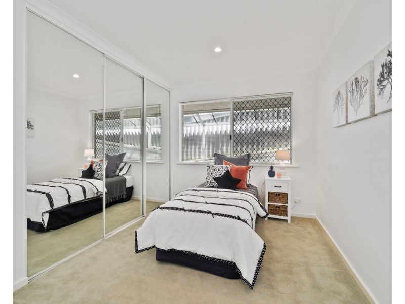 10 Kirribilli Court, Kallaroo WA 6025