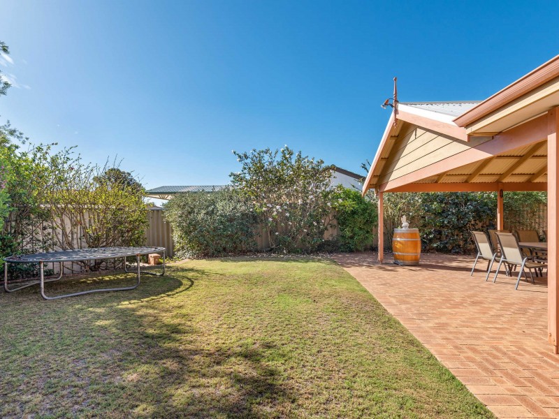 34 McDowell Crescent, Kingsley WA 6026