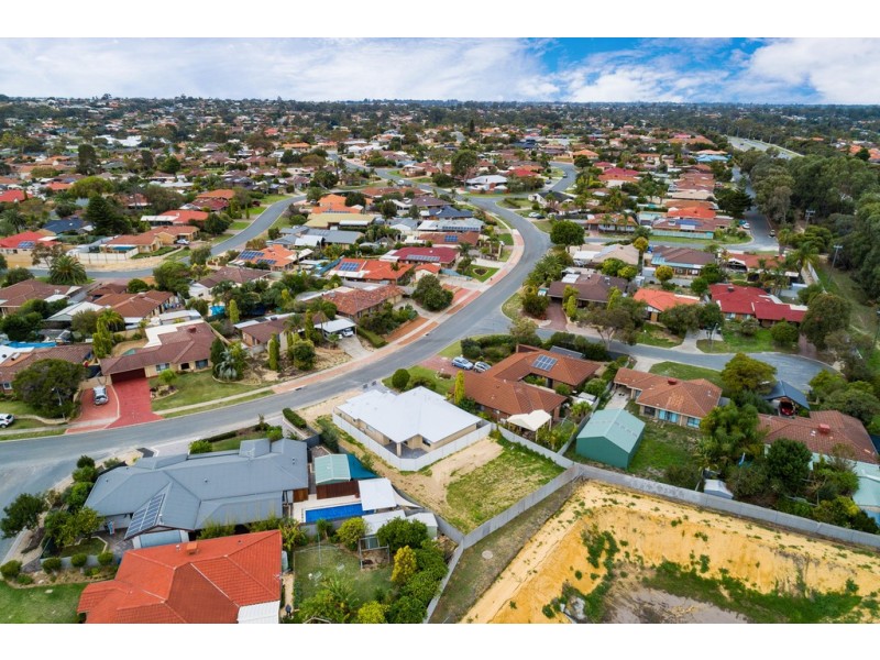 71a Wimbledon Drive, Kingsley WA 6026