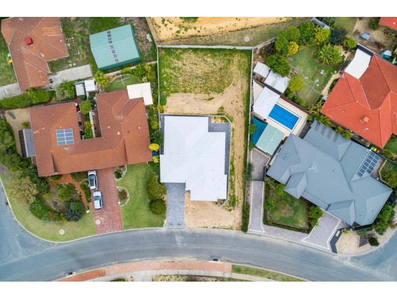 71a Wimbledon Drive, Kingsley WA 6026