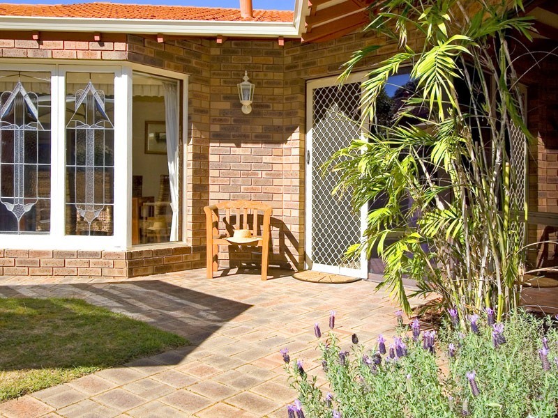 7 Sylvia Place, Duncraig WA 6023