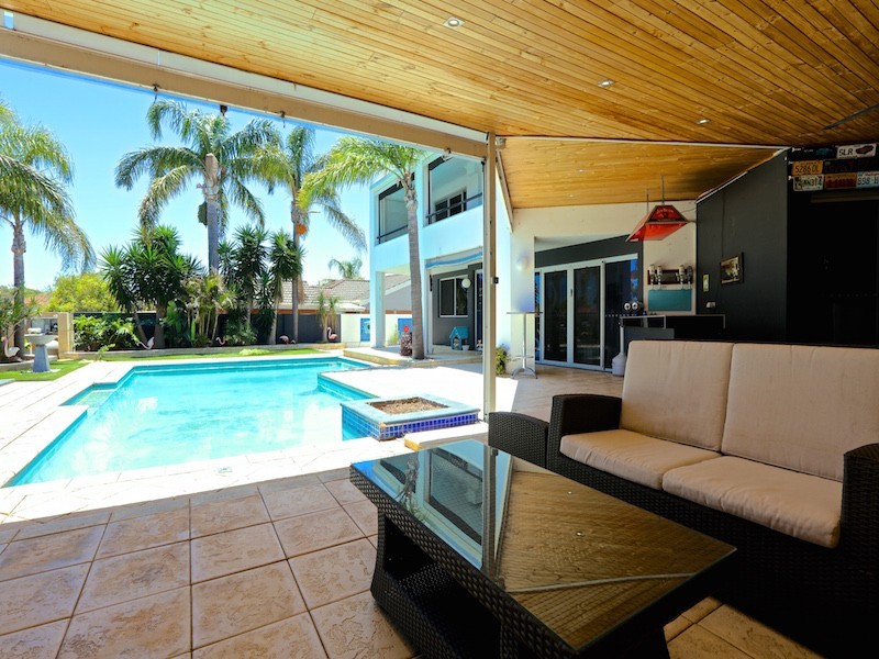 3 Castle Court, Kallaroo WA 6025