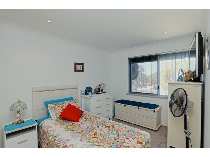 3 Castle Court, Kallaroo WA 6025