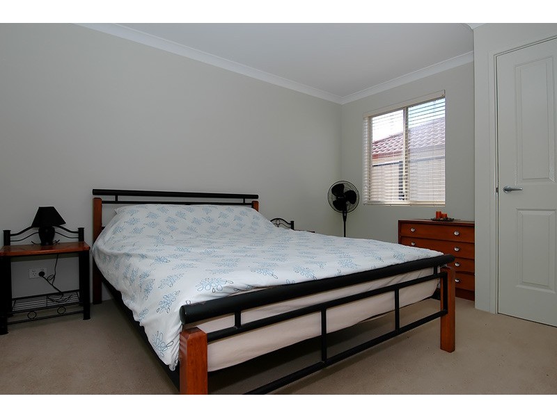 10 Yaroomba Place, Clarkson WA 6030