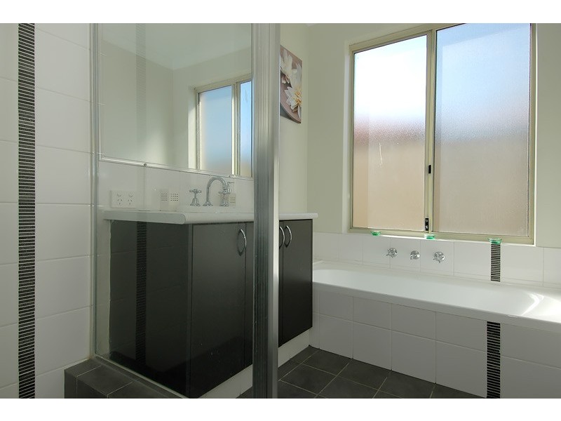 10 Yaroomba Place, Clarkson WA 6030