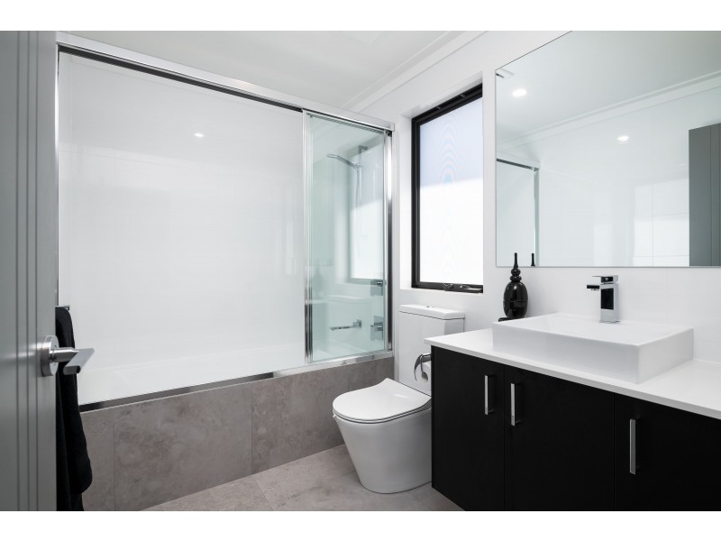 2/17 Methuen Way, Duncraig WA 6023