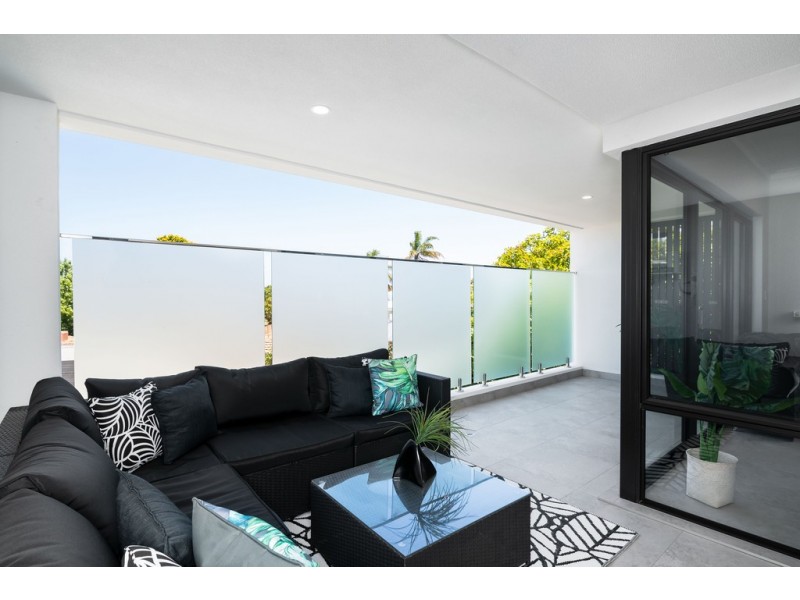 2/17 Methuen Way, Duncraig WA 6023