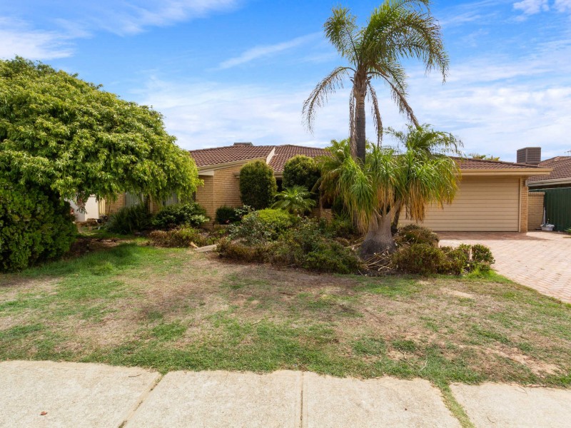 7 Bindoo Rise, Woodvale WA 6026