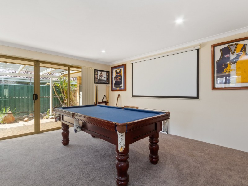 7 Bindoo Rise, Woodvale WA 6026